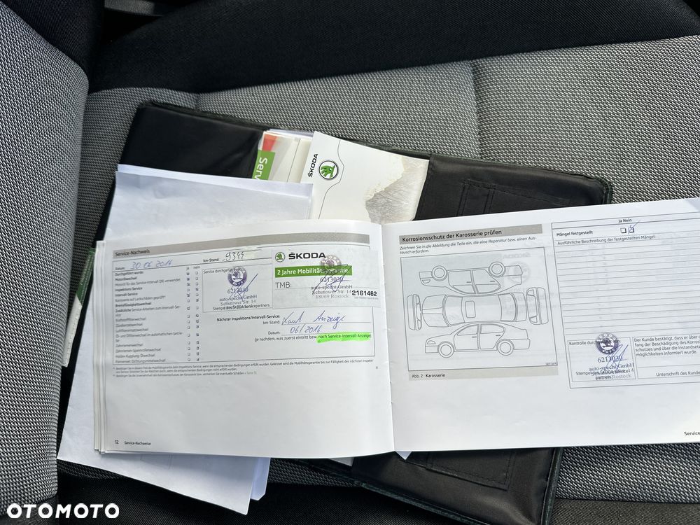 Skoda Fabia 1.2 HTP STYLE Edition - 33