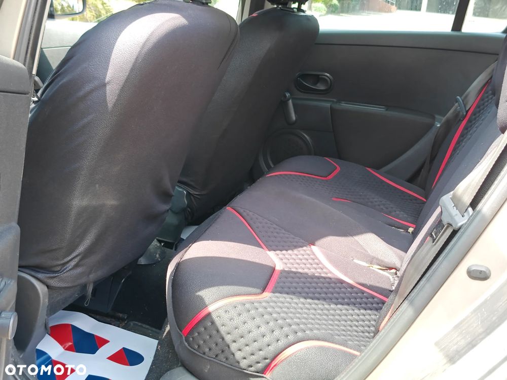 Renault Thalia 1.5 dCi Alize - 8