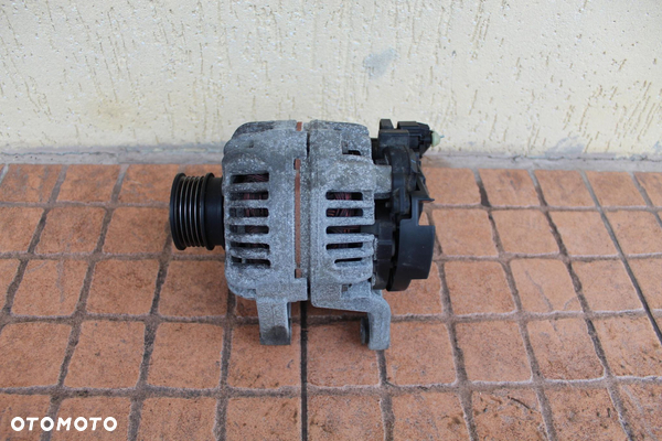 ALTERNATOR OPEL ASTRA H 13229984