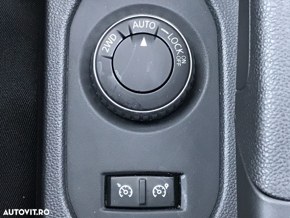 Dacia Duster 1.5 dCi 4x4 Prestige - 32