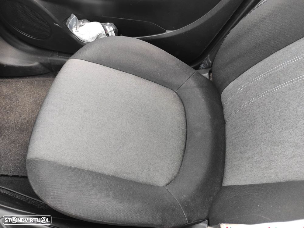 Fiat Punto 1.2 Easy S&S - 8