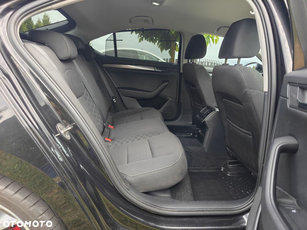 Skoda Superb 1.4 TSI ACTive - 16