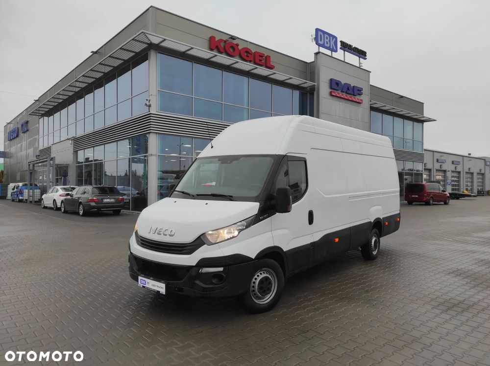 Iveco DAILY 35S15 - 1