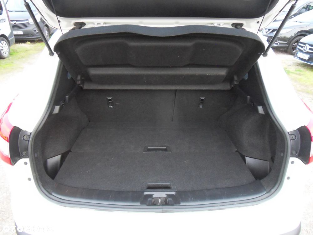 Nissan Qashqai 1.5 dCi DPF acenta - 9