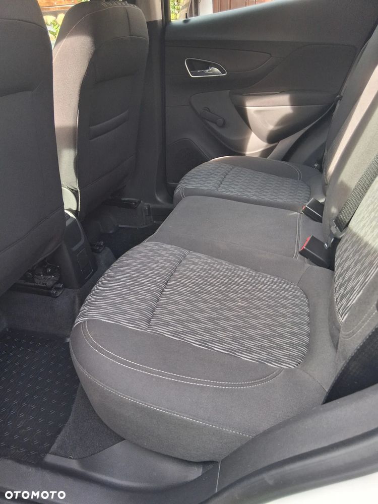 Opel Mokka 1.6 Essentia S&S - 10