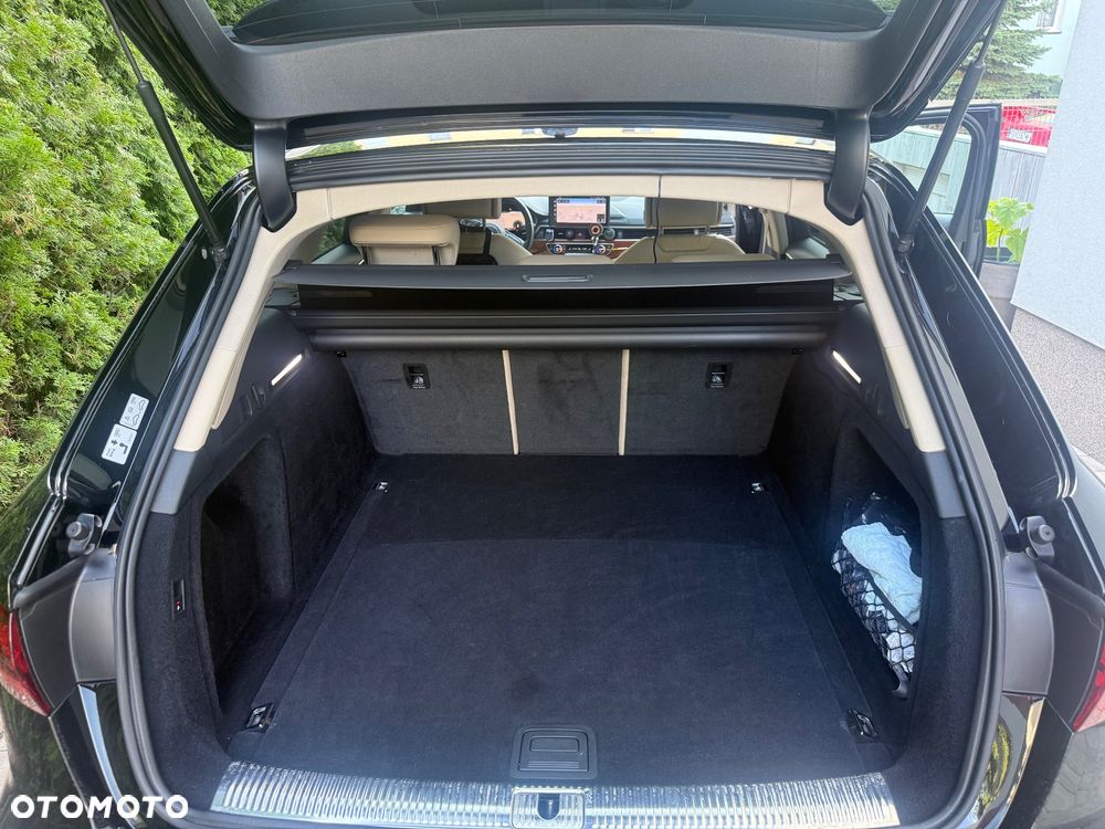 Audi A4 Avant 40 TDI S Line S tronic - 17