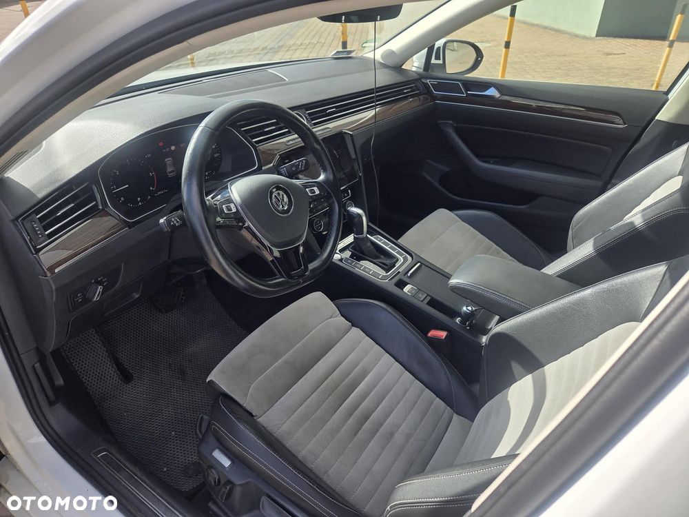 Volkswagen Passat 2.0 TDI BMT SCR 4Mot Highline DSG7 - 8