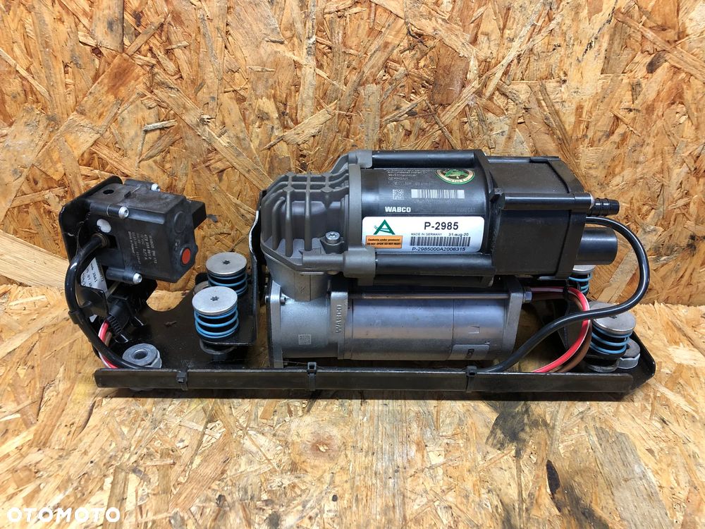 KOMPRESOR NIVIO WABCO BMW F11 F07 F01 F02 - 1