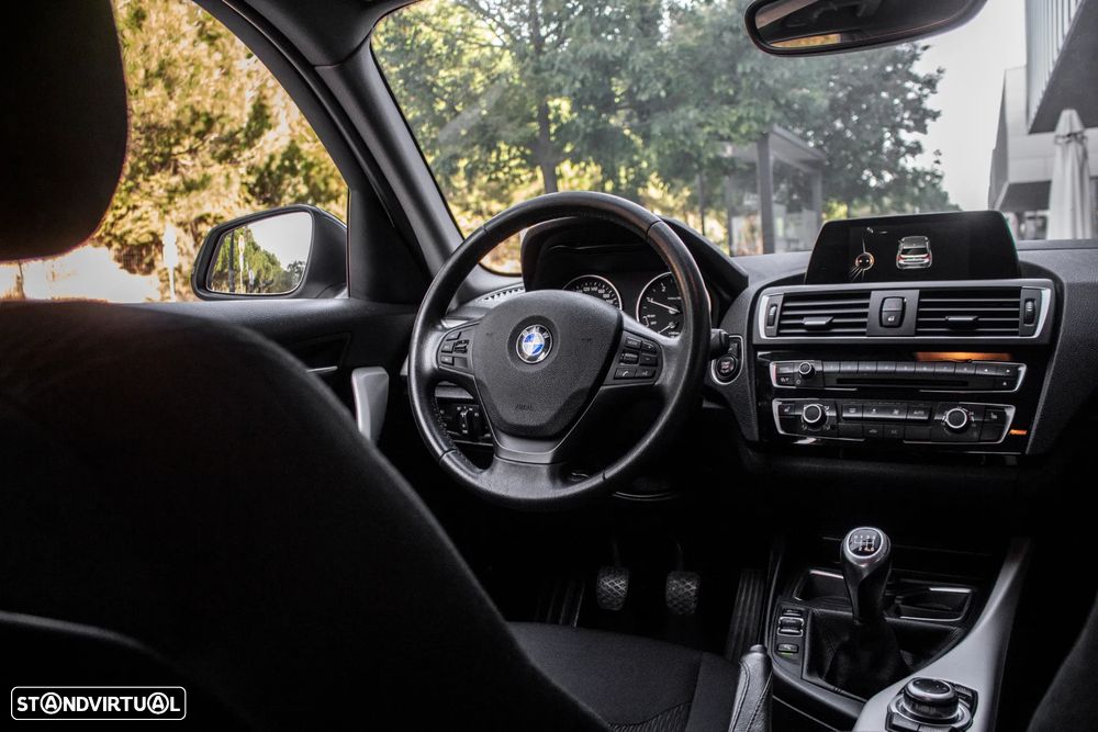 BMW 116 d Line Luxury - 36