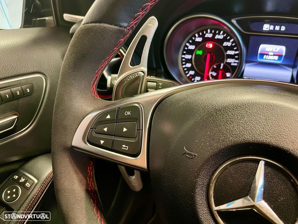 Mercedes-Benz A 45 AMG 4Matic Speedshift 7G-DCT - 23