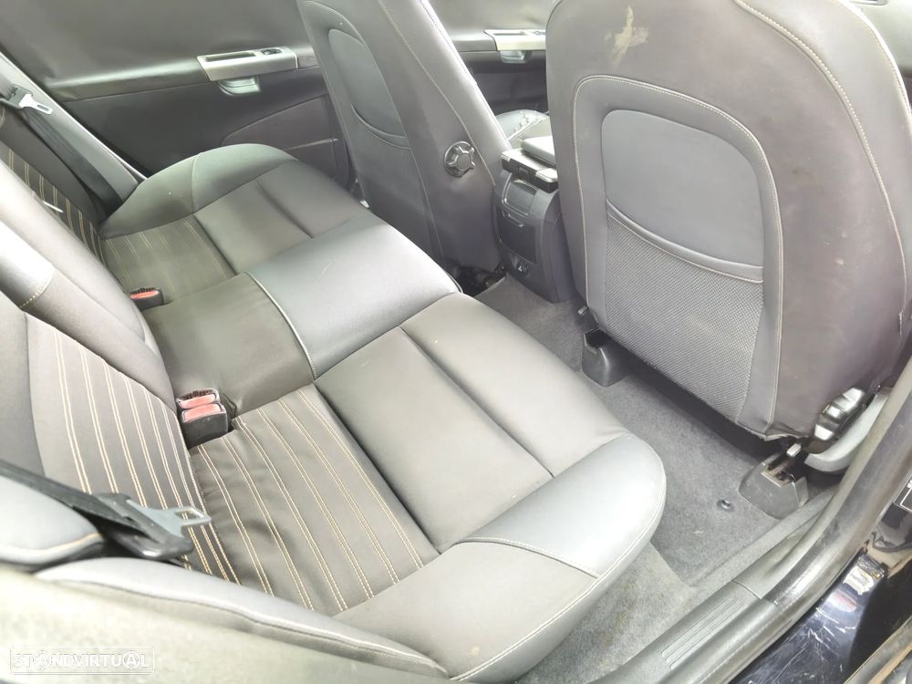 Volvo S40 1.6 D Nível 2 - 7