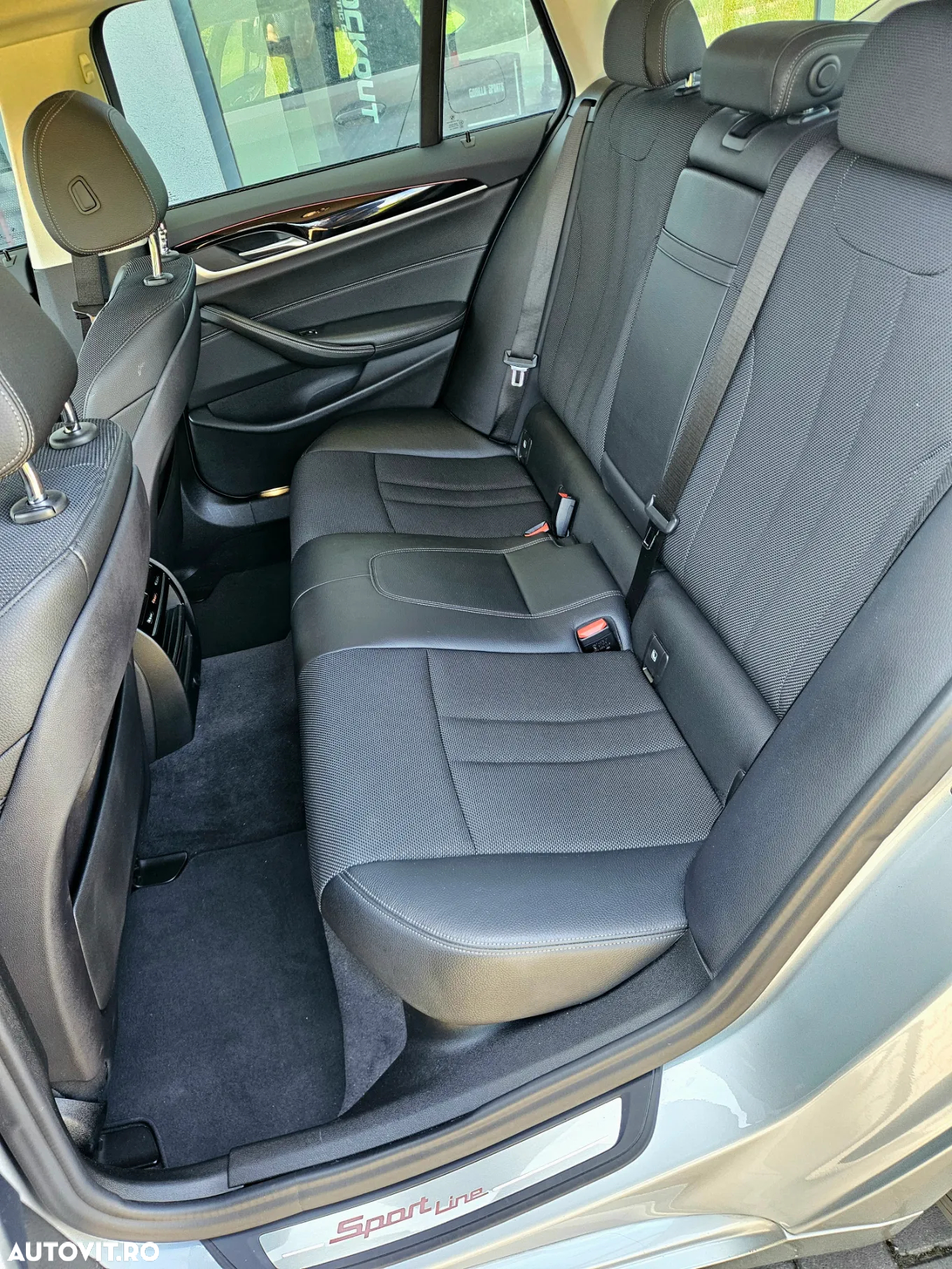 BMW Seria 5 520i Touring Aut. Sport Line - 8
