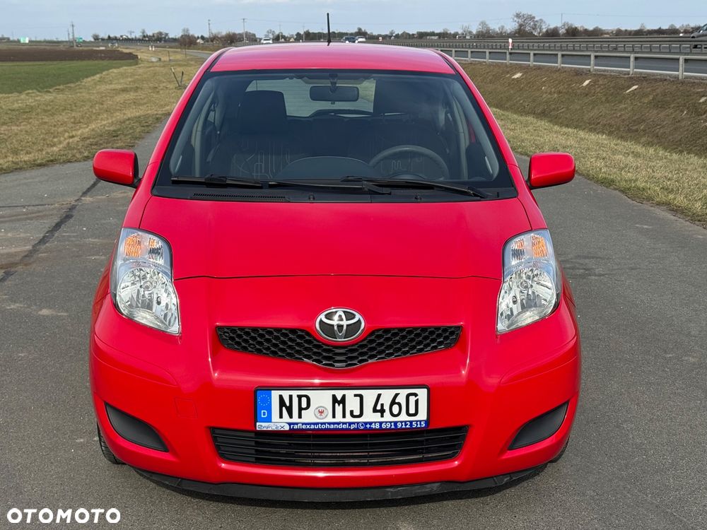 Toyota Yaris 1.0 Luna EU5 - 15