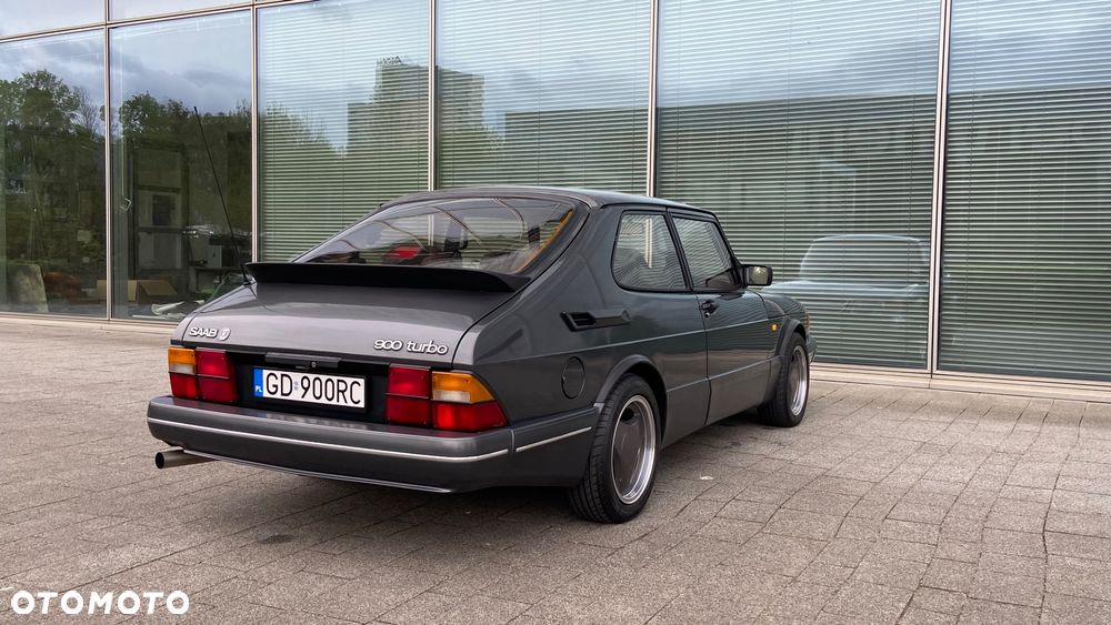 Saab 900 - 15