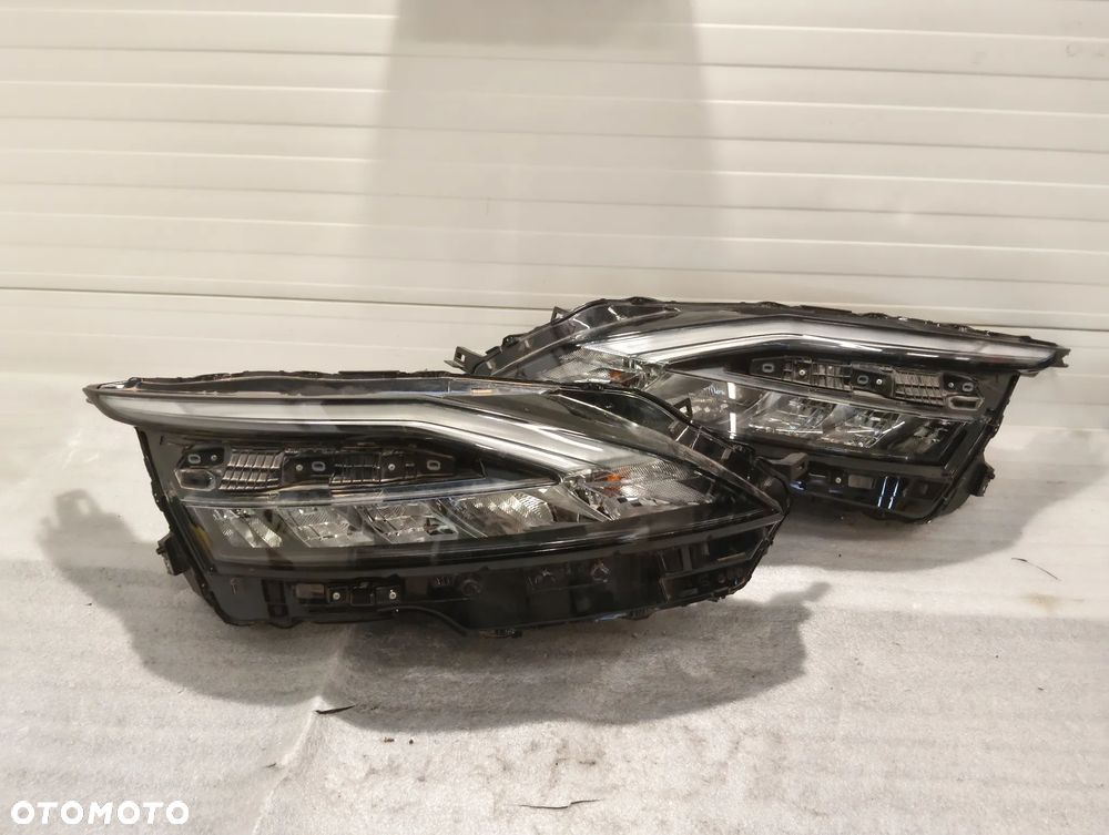 Nissan Qashqai J12 FULL LED KOMPLET LAMP PRZEDNICH ŻÓŁTA NAKLEJKA 100-8D02G - 1
