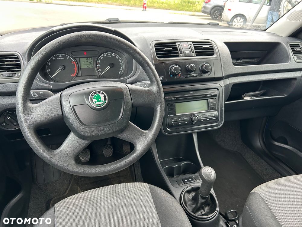 Skoda Fabia - 8