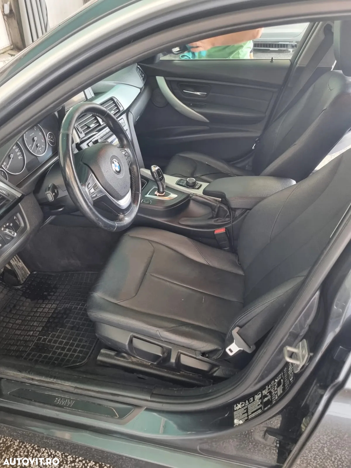 BMW Seria 3 320d xDrive GT Aut. - 7