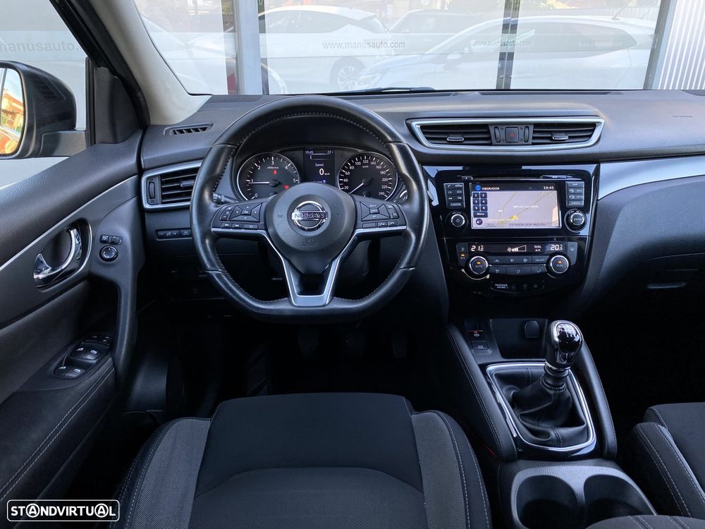 Nissan Qashqai 1.5 dCi N-Connecta 18 - 5