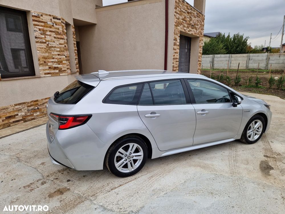 Toyota Corolla 1.8 Hybrid Comfort - 5