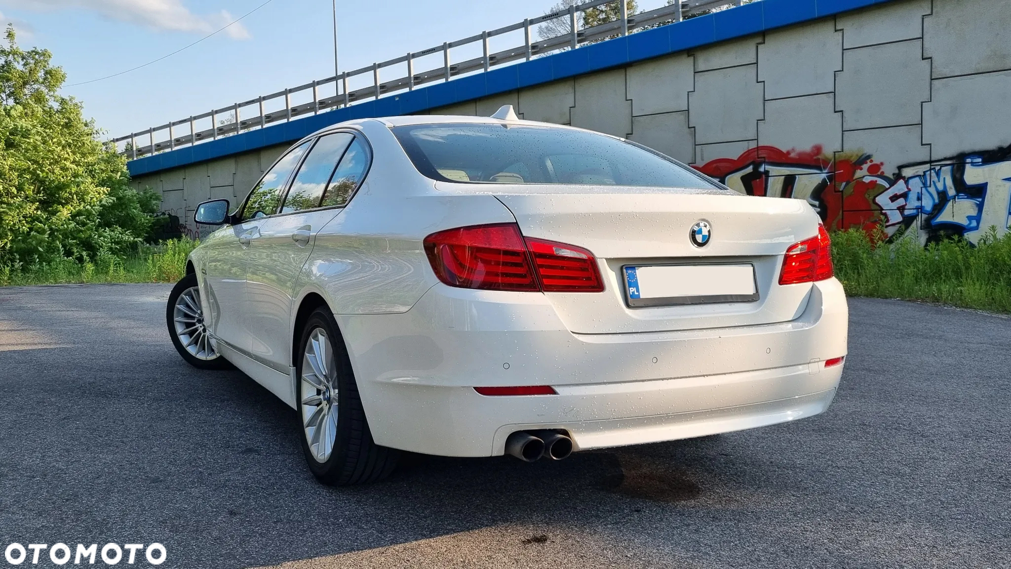 BMW Seria 5 528i xDrive - 5