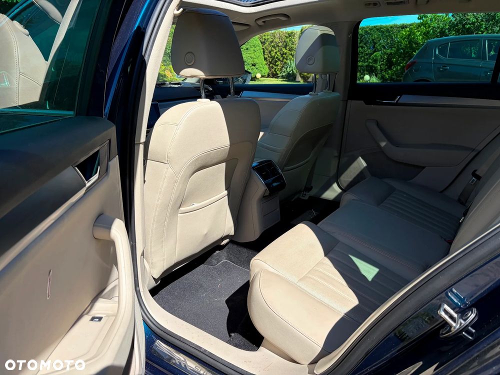 Skoda Superb 1.8 TSI DSG SportLine - 6
