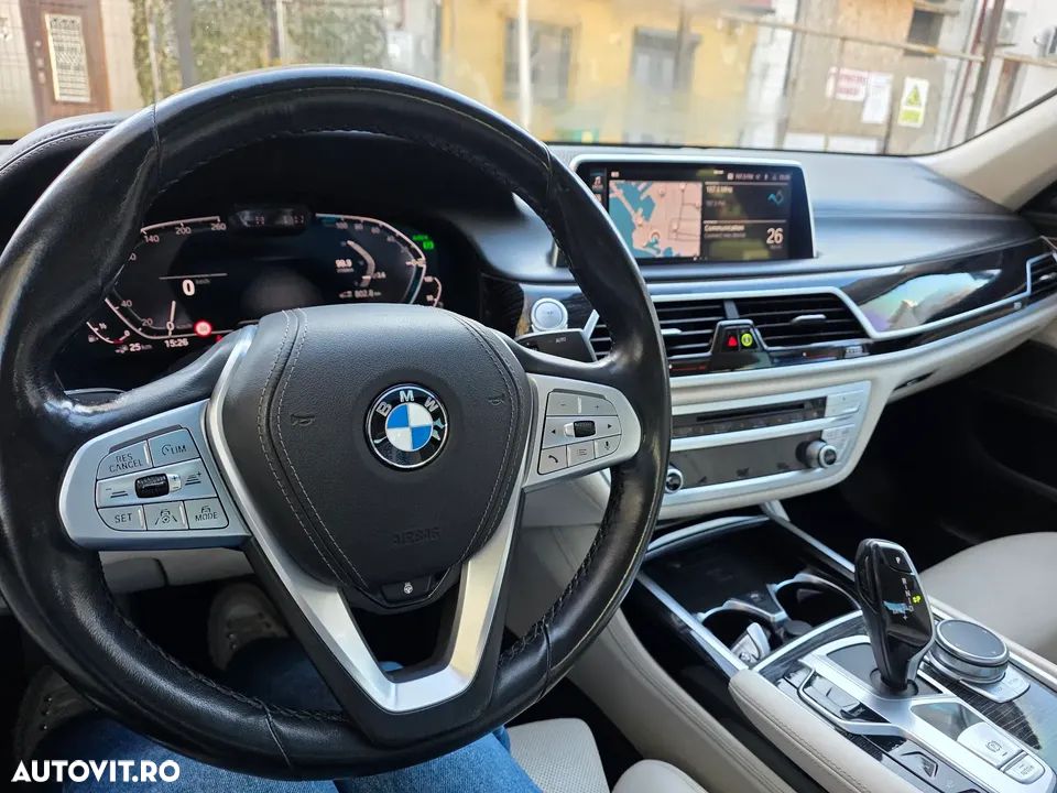 BMW Seria 7 745e AT PHEV - 3