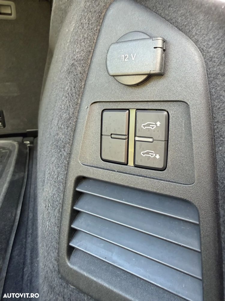 Volkswagen Touareg V6 TDI Elegance - 11