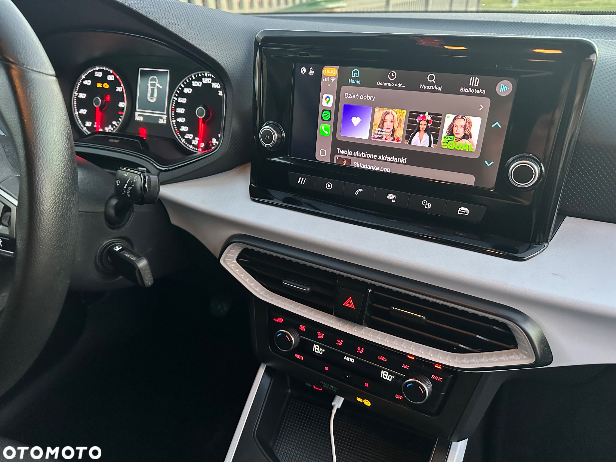 Seat Arona - 27