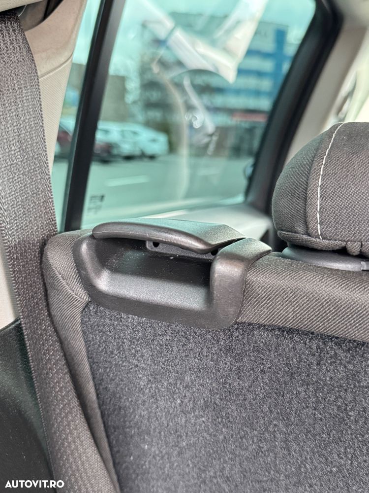 Opel Zafira 2.0 D (CDTI) Automatik Edition - 13