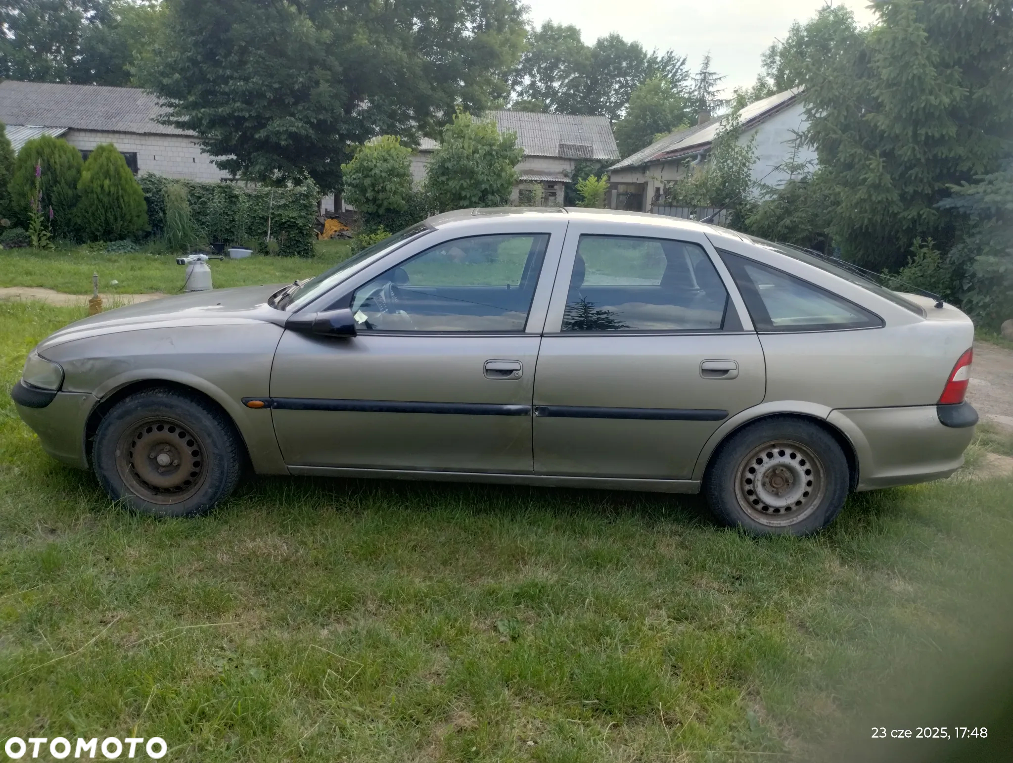 Opel Vectra 1.6 GL - 2