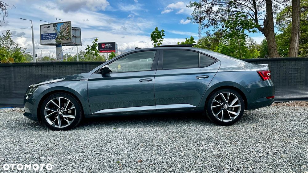 Skoda Superb 2.0 TSI DSG SportLine - 5