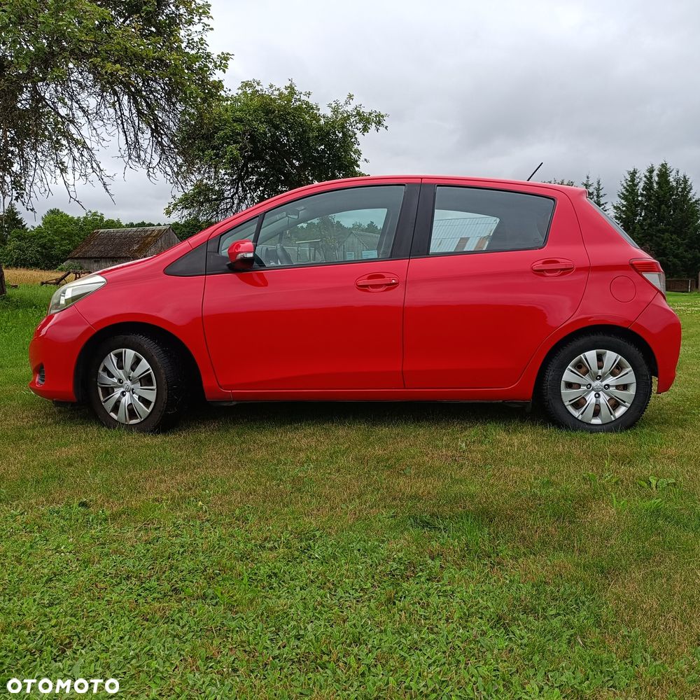 Toyota Yaris - 7
