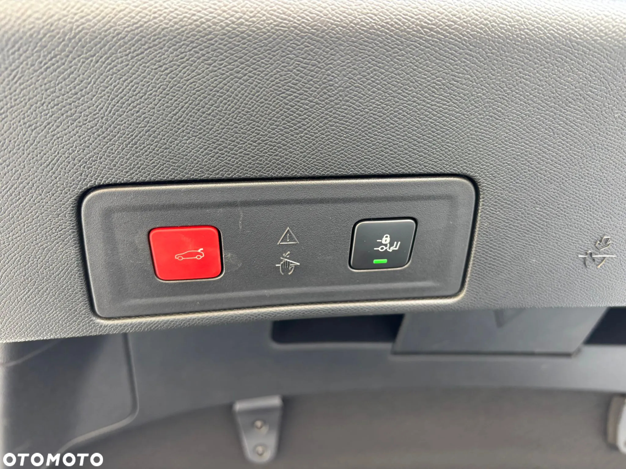 Peugeot 508 1.6 PureTech HYbrid PHEV Allure S&S EAT8 - 22