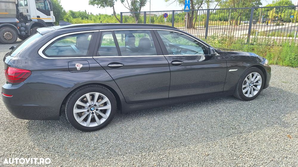 BMW Seria 5 520d Touring Aut. - 2