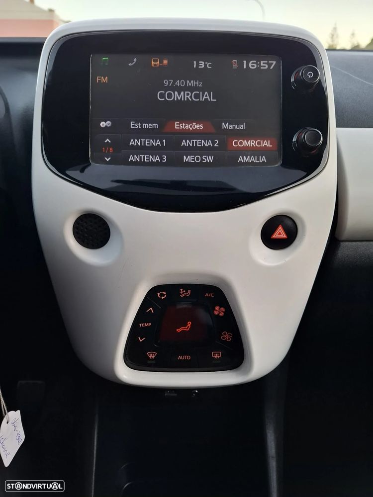 Peugeot 108 Top! 1.0 VTi Allure - 21