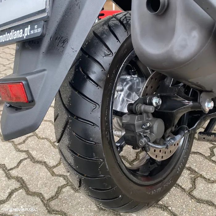 Yamaha NMAX 125 - 5