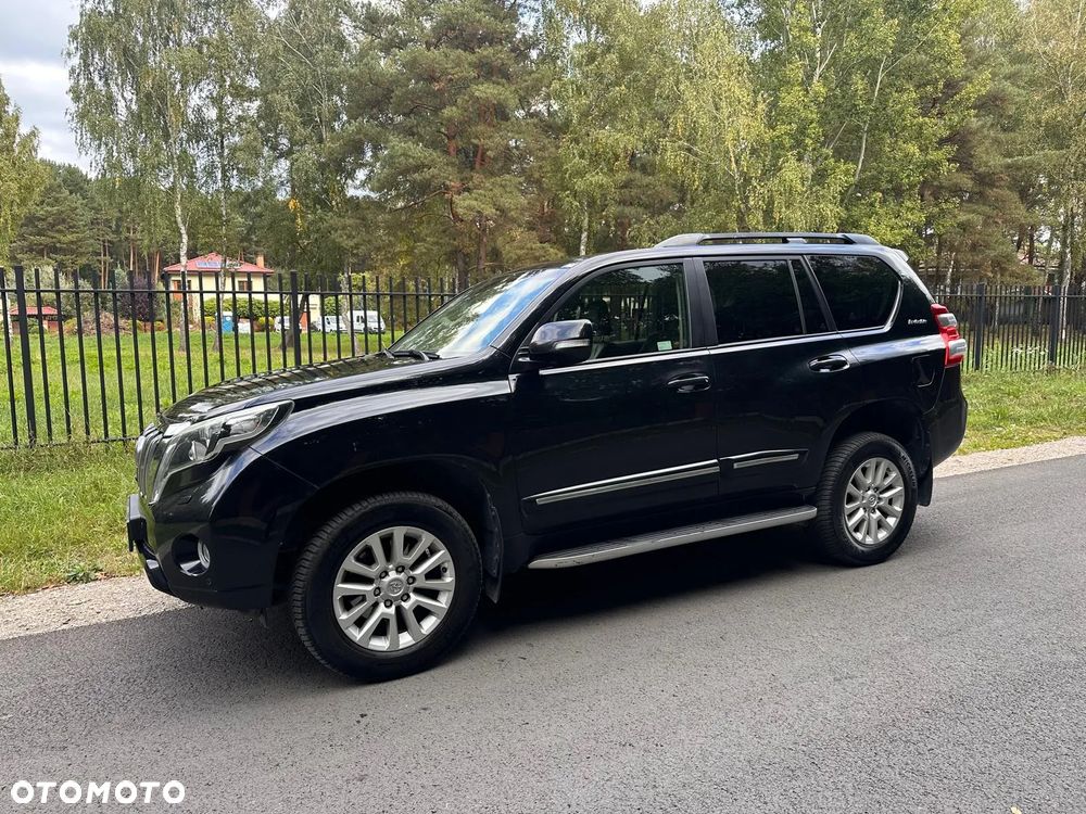 Toyota Land Cruiser LC 3.0 D-4D Invincible - 2