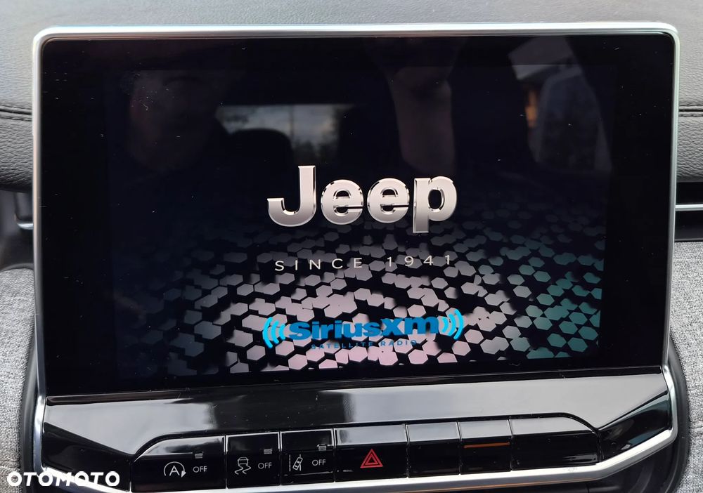 Jeep Compass - 18