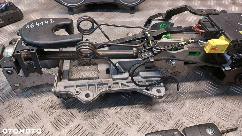 ZESTAW STARTOWY OCTAVIA II RS 2.0 TFSI 1Z0920841C - 29