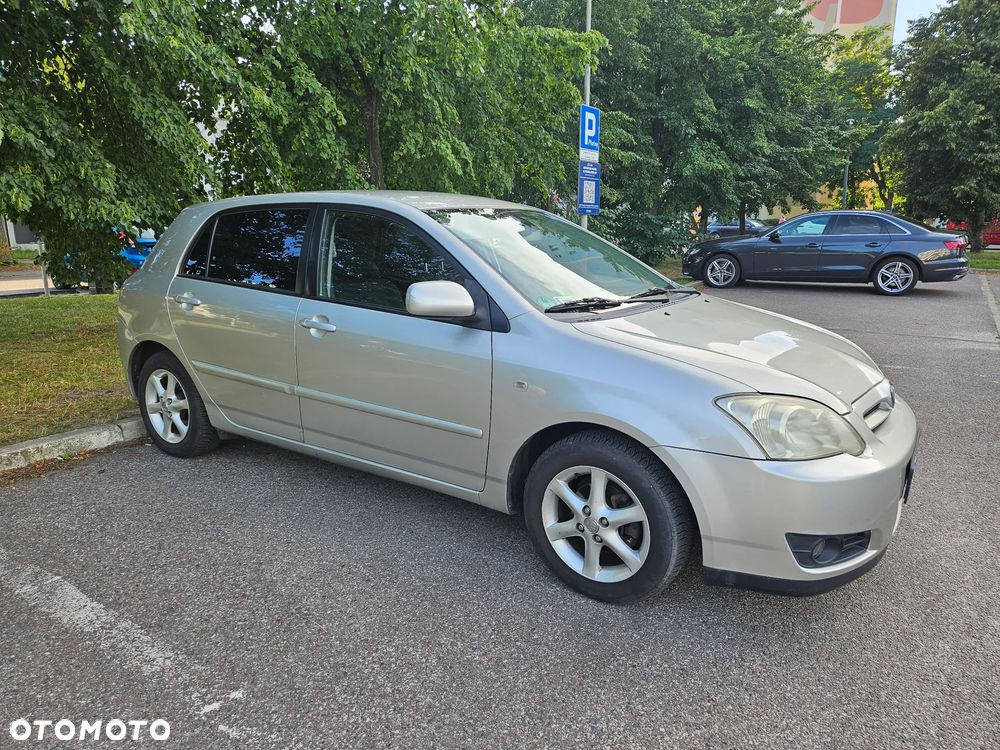 Toyota Corolla 1.4 VVT-i Sol - 4