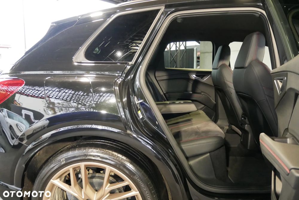 Audi Q4 e-tron 45 - 11