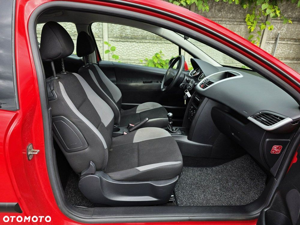 Peugeot 207 95 VTi Urban Move - 20