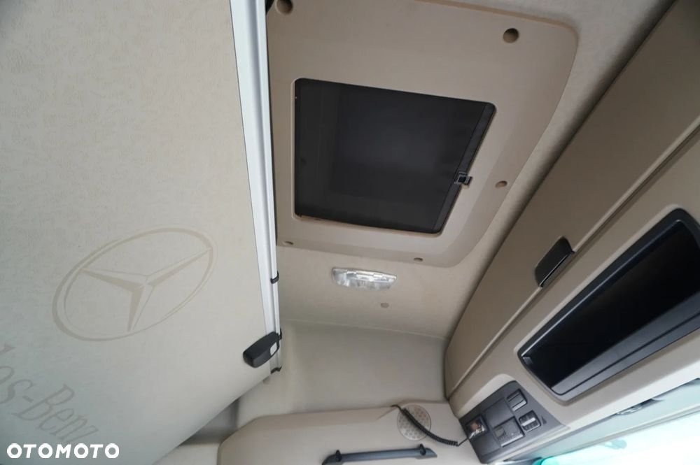 Mercedes-Benz Actros 1840 E6 4×2 / NOWA zabudowa Laweta 9,25 m / Kabina salonka - 28