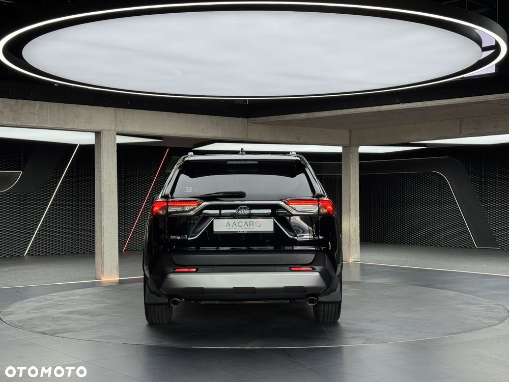 Toyota RAV4 - 5