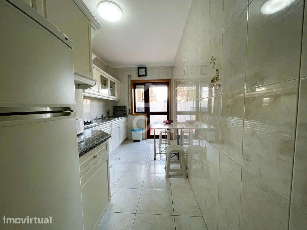 Apartamento T2+1 com Piscina a 50m da Praia - Vila do Conde - Grande imagem: 4/36