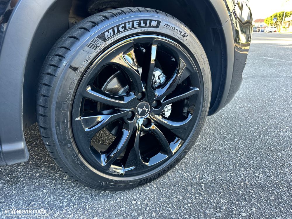 DS DS4 Crossback 1.6 BlueHDi So Chic J18 - 43