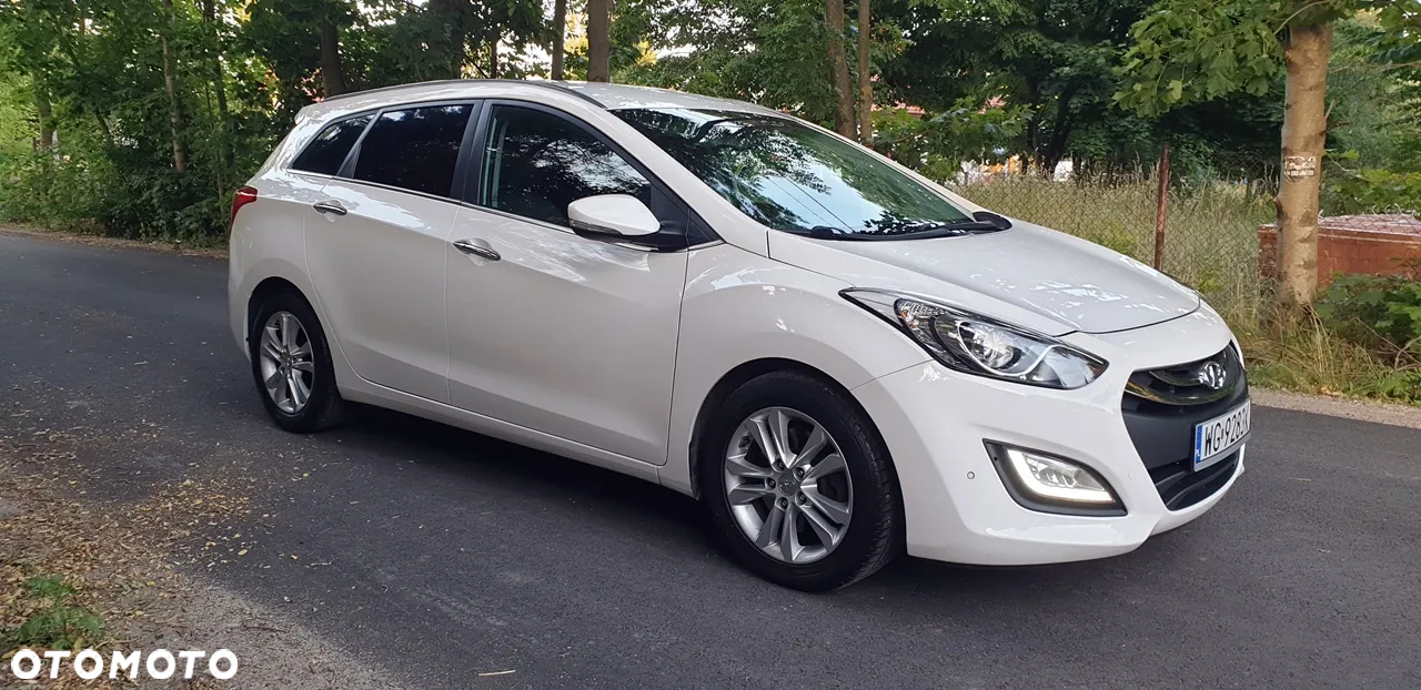 Hyundai i30 1.6 CRDI Fifa World Cup Edition - 4
