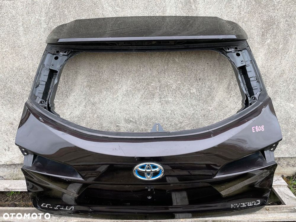 klapa bagaznika tyl tylna toyota corolla e21 kombi - 2