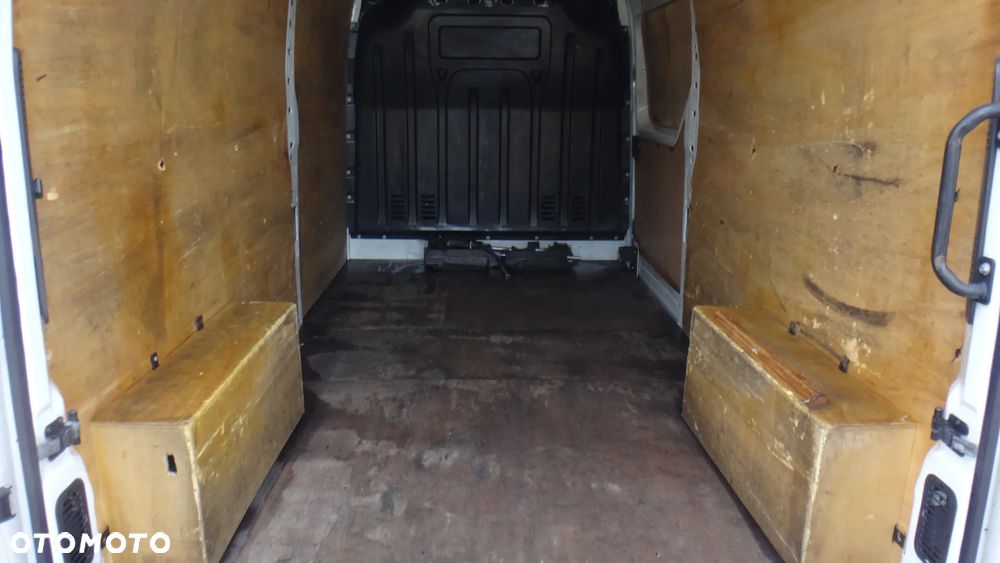 Renault Master - 15