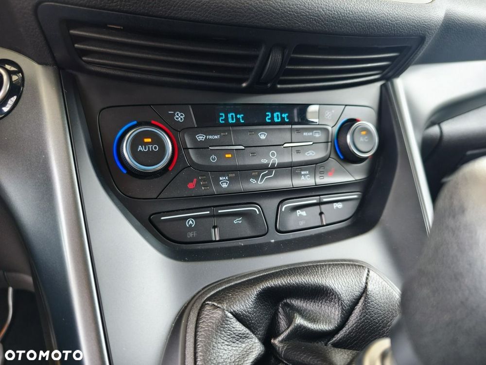 Ford Kuga 1.5 EcoBoost 2x4 SYNC - 23